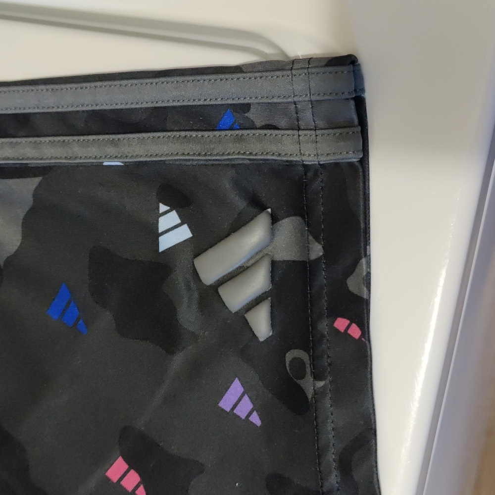 adidas Black Camo Athletic Shorts Kids 18/20 - Picture 2 of 5